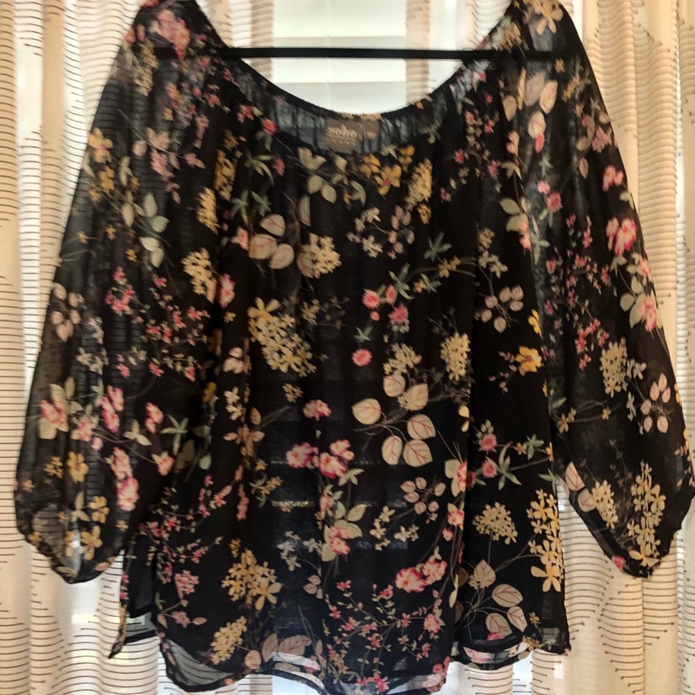 Floral Flowy Top
